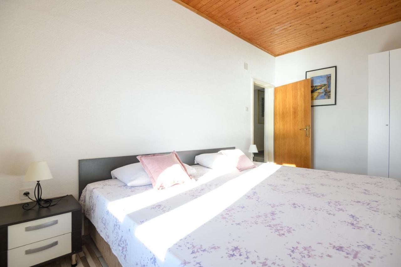 Village House Ana Dubravica Экстерьер фото