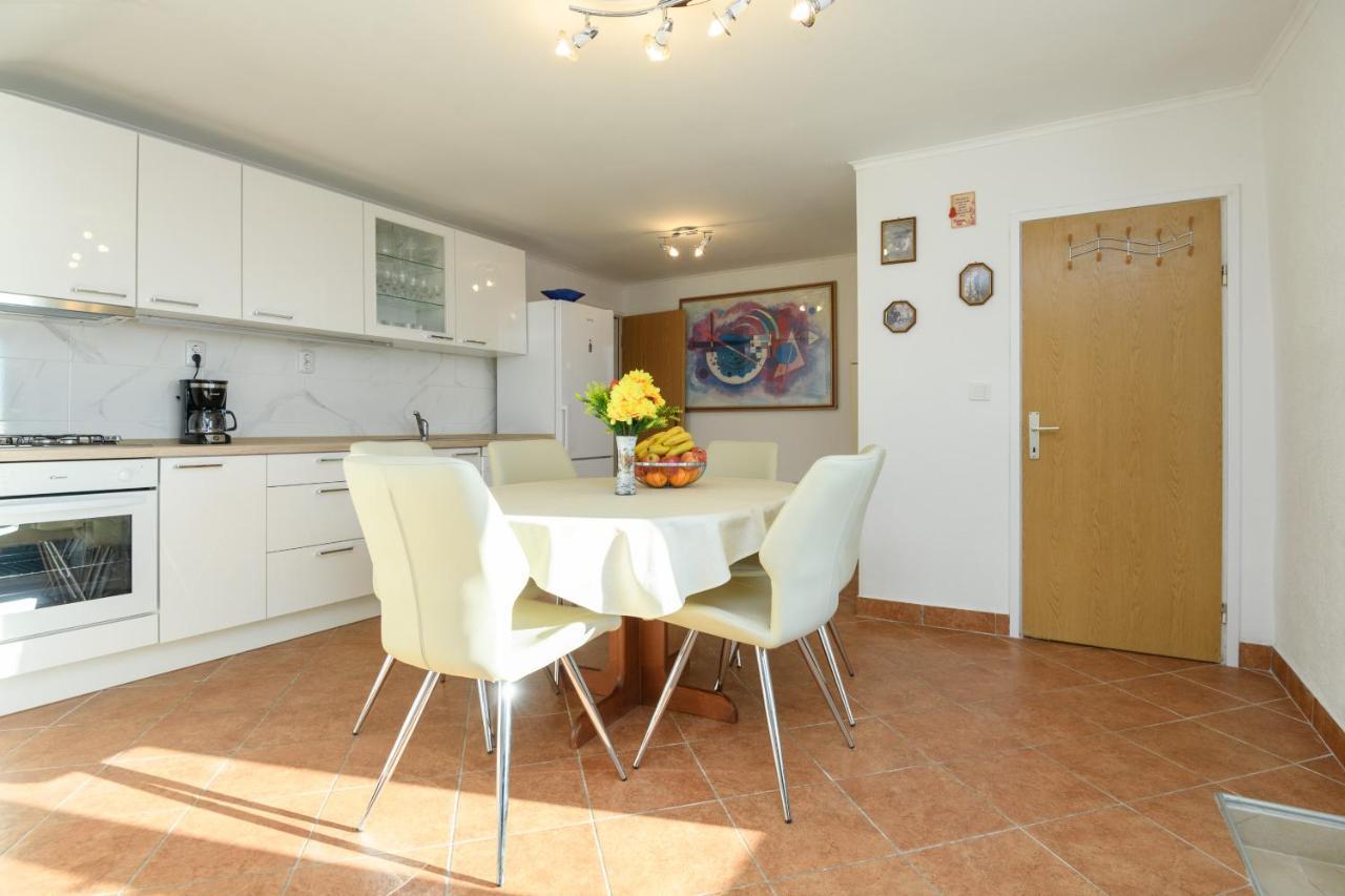Village House Ana Dubravica Экстерьер фото
